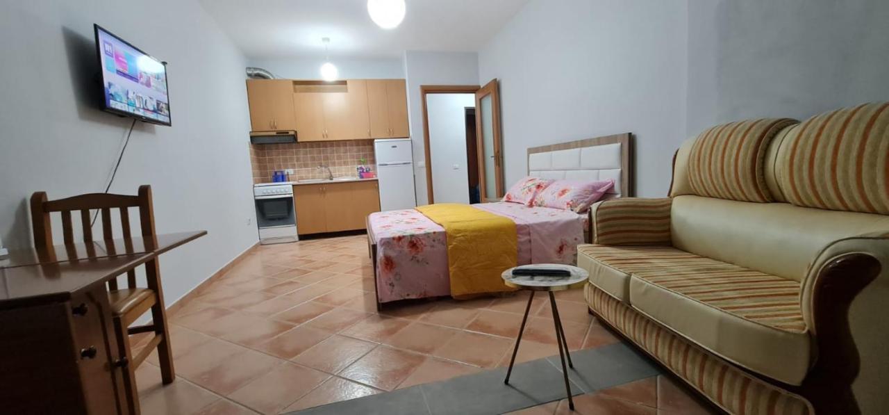 Miami Beach Apartments Golem  Εξωτερικό φωτογραφία
