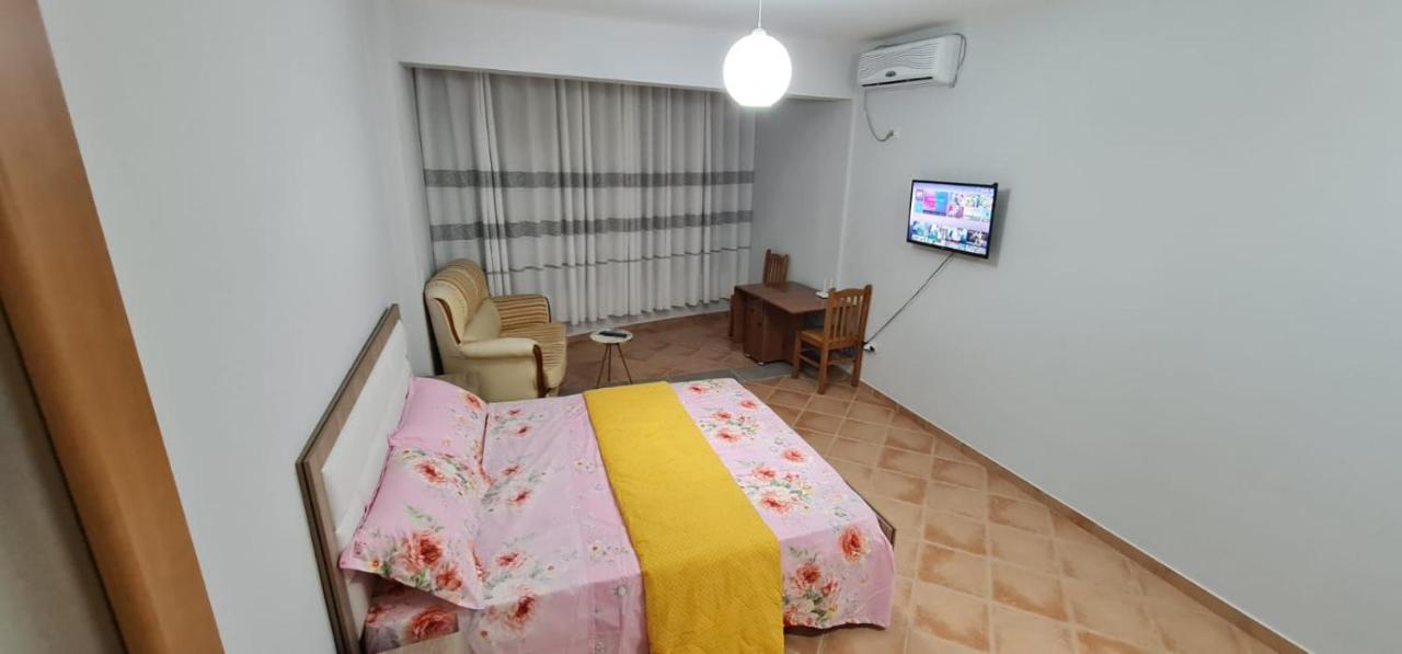 Miami Beach Apartments Golem  Εξωτερικό φωτογραφία