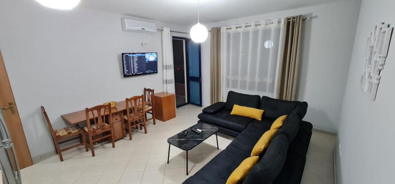 Miami Beach Apartments Golem  Εξωτερικό φωτογραφία