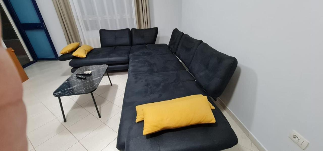 Miami Beach Apartments Golem  Εξωτερικό φωτογραφία