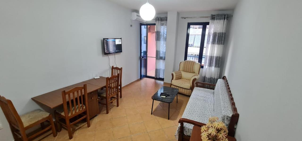 Miami Beach Apartments Golem  Εξωτερικό φωτογραφία