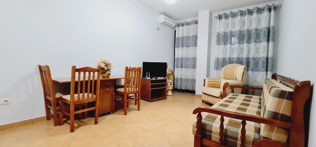 Miami Beach Apartments Golem  Εξωτερικό φωτογραφία